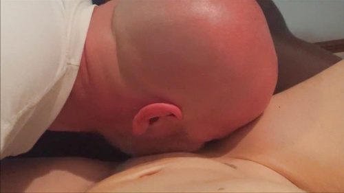 Yoga Hotwife-Cuck Licking