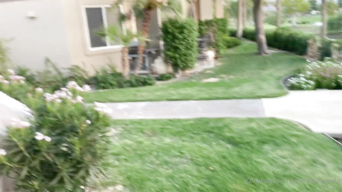 Scarlett Panda-Backyard Facial