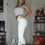 Hot lady with sexy curves teasing in an amateur gallery