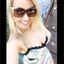 Hot lady with sexy curves teasing in an amateur gallery