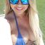 Hot lady with sexy curves teasing in an amateur gallery